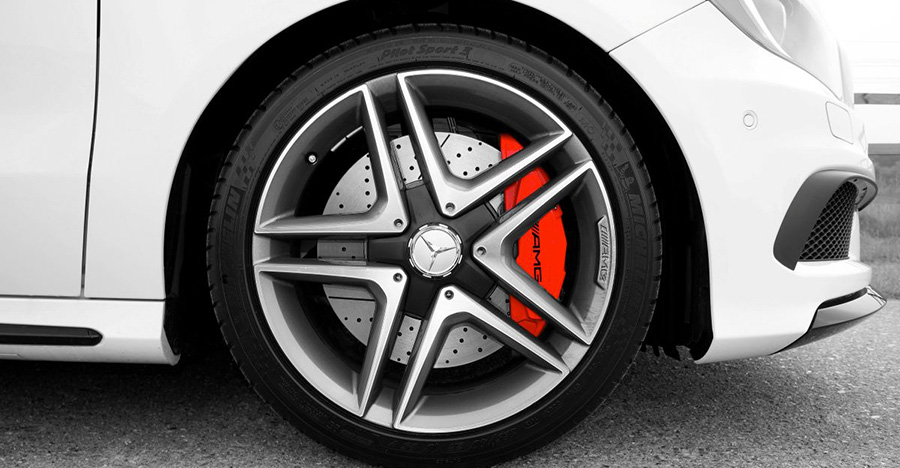 Gray and Black Mercedes-Benz 10 Spoke Wheel